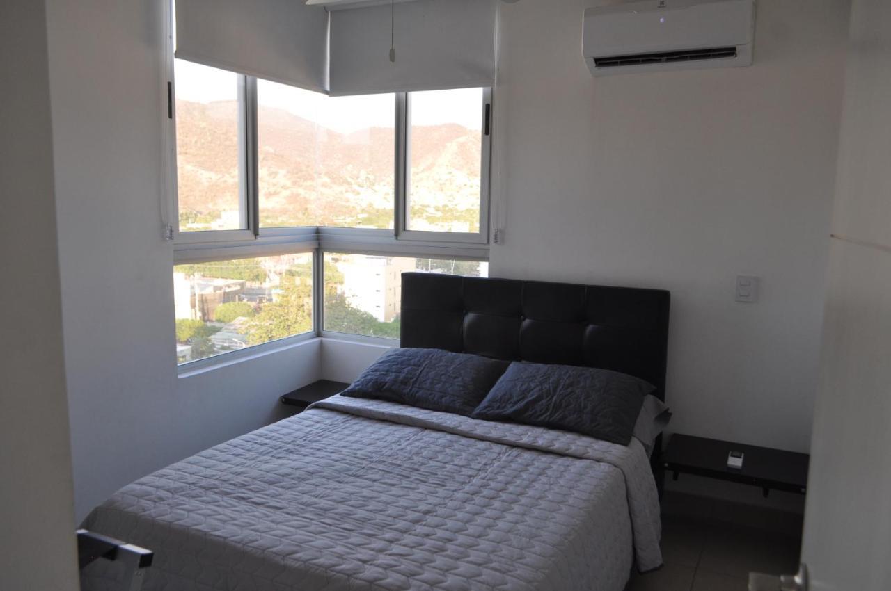 Beautiful Sea View Apartment ซันตามาร์ตา ภายนอก รูปภาพ